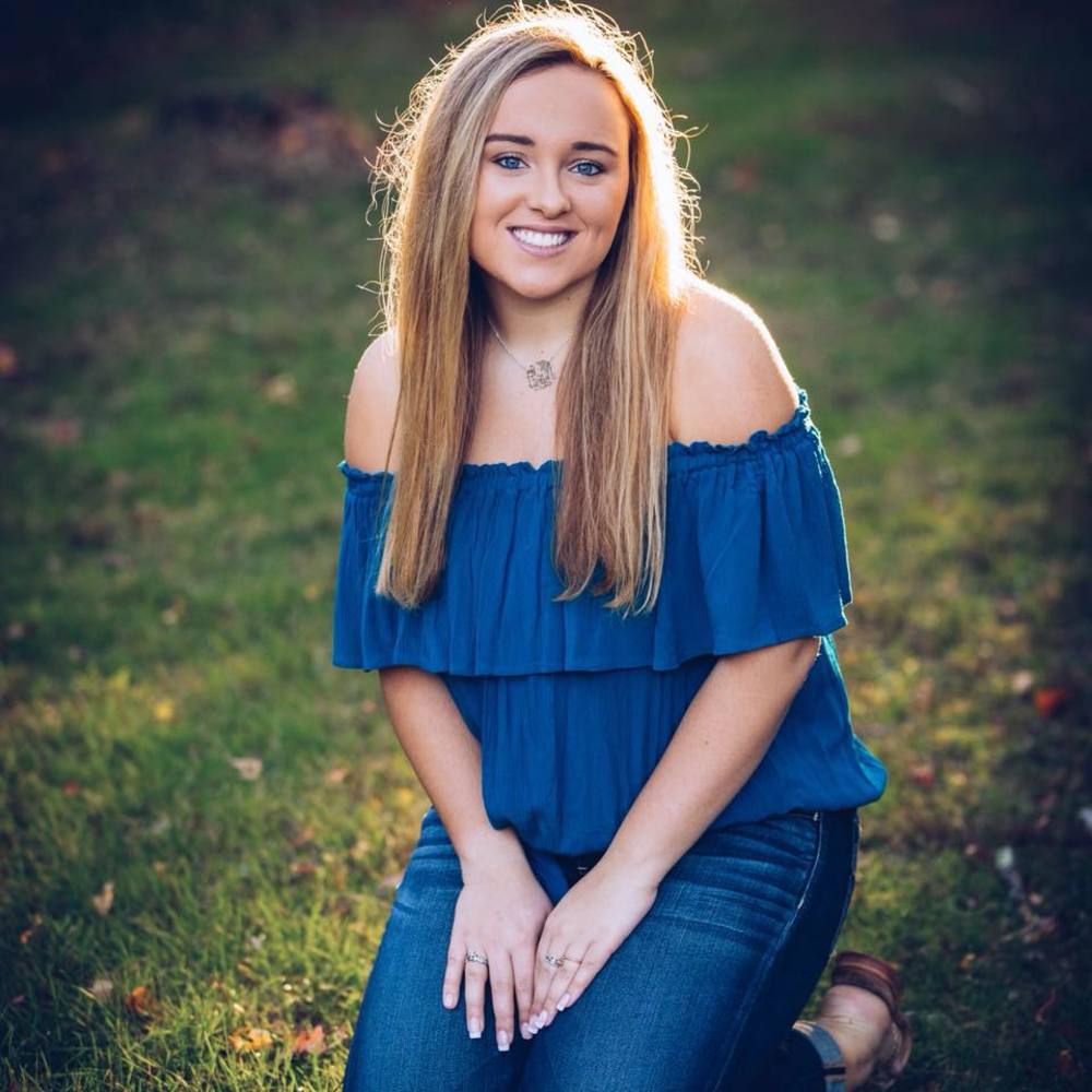 Meet your Posher, Lauren